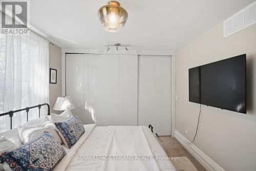 574 Princess Avenue, London East (East F), ON - Indoor Photo Showing Bedroom