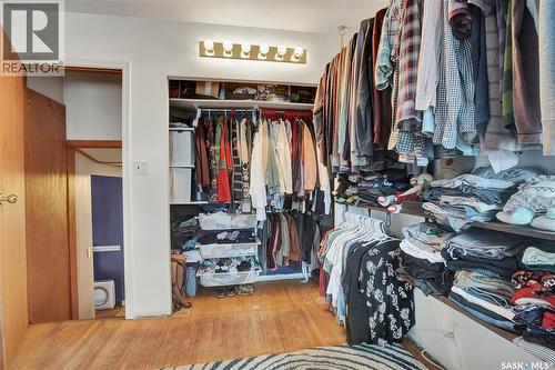 635 4Th Street E, Saskatoon, SK - Indoor With Storage