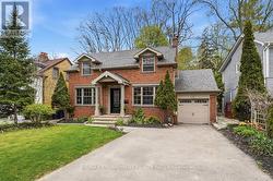 242 THE KINGSWAY Toronto, ON M9A 3T5