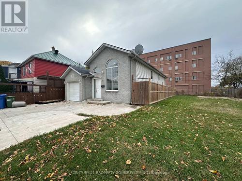 975 Albert Road, Windsor, ON - Outdoor