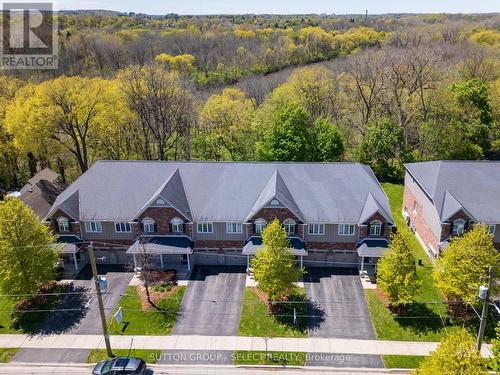 59 Orchard Street, London South (South E), ON - Outdoor With Deck Patio Veranda With Facade