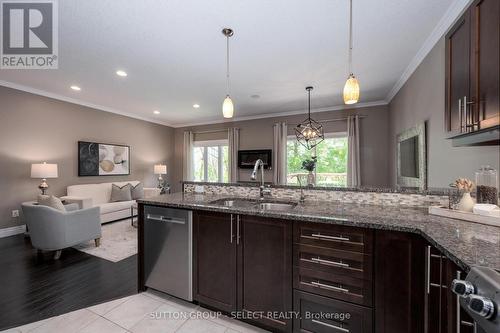 59 Orchard Street, London South (South E), ON - Indoor Photo Showing Kitchen