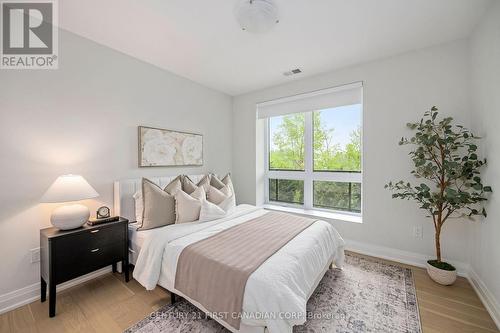 204 - 1975 Fountain Grass Drive, London South (South B), ON - Indoor Photo Showing Bedroom