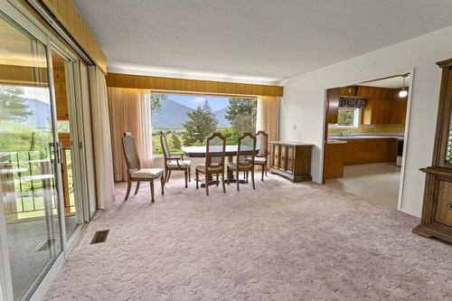 425 Ash Road, Creston, BC - Indoor