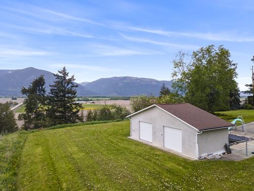 425 Ash Road, Creston, BC - Outdoor With View