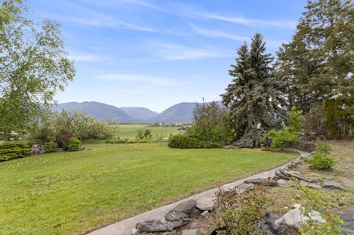 425 Ash Road, Creston, BC - Outdoor With View
