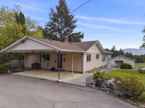 425 Ash Road, Creston, BC - Outdoor