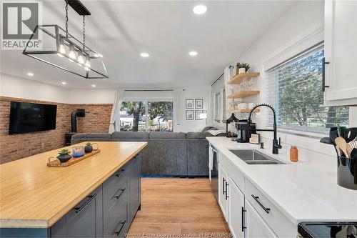 255 Edward Road, Lakeshore, ON - Indoor Photo Showing Kitchen With Double Sink