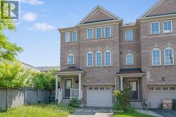28 SEMINOFF STREET Toronto, ON M1L 0B1