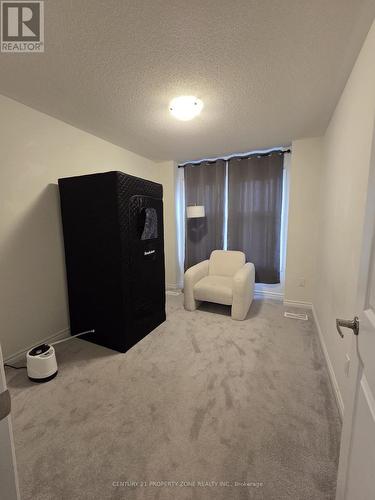 258 Okanagan Path, Oshawa, ON - Indoor