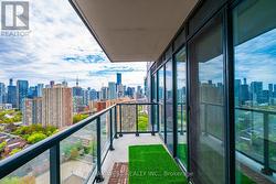 2006 - 159 WELLESLEY STREET E Toronto, ON M4Y 0H5