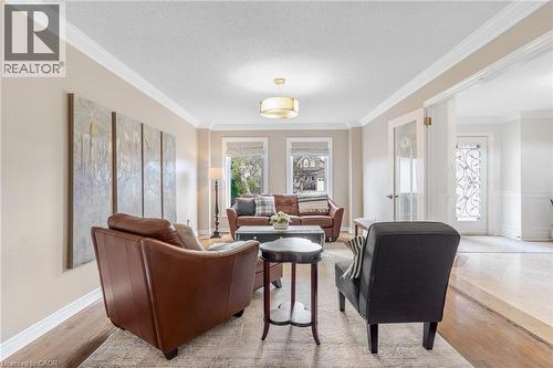 667 Burnett Avenue, Cambridge, ON - Indoor