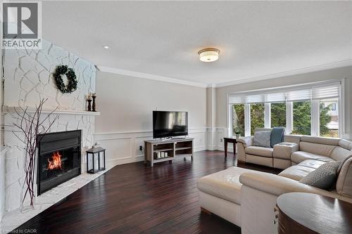 667 Burnett Avenue, Cambridge, ON - Indoor Photo Showing Living Room With Fireplace
