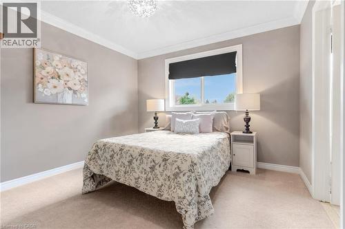 667 Burnett Avenue, Cambridge, ON - Indoor Photo Showing Bedroom