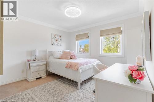 667 Burnett Avenue, Cambridge, ON - Indoor Photo Showing Bedroom