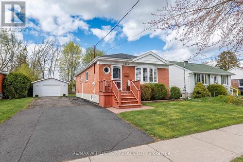 1009 Leonard Avenue, Cornwall, ON - Outdoor With Facade
