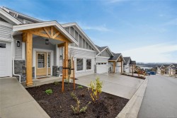 121-3257 Woodrush Dr Duncan, BC V9L 0J9
