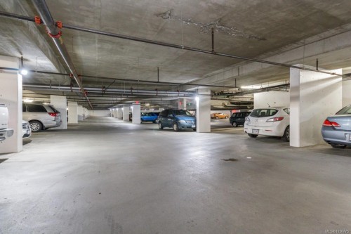 1102-1010 View St, Victoria, BC - Indoor Photo Showing Garage