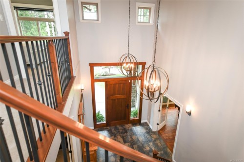 1331 Hudson Rd, Comox, BC 