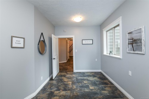 1331 Hudson Rd, Comox, BC 