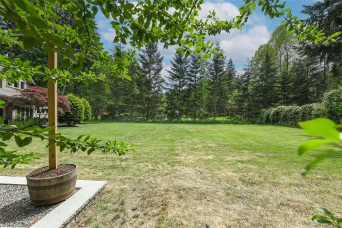 1331 Hudson Rd, Comox, BC 
