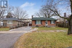 64 FLORENCE DRIVE Oakville, ON L6K 1V6