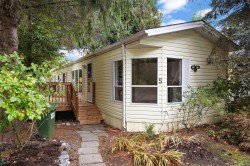 #5-2741 Stautw Rd Central Saanich, BC V8M 2E9