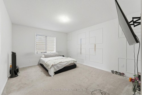 65 Cactus Crescent, Hamilton, ON - Indoor Photo Showing Bedroom