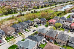 18 Senwood Street Brampton, ON L7A 3S5