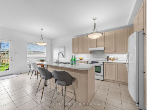 74 Styles Crescent, Ajax, ON - Indoor