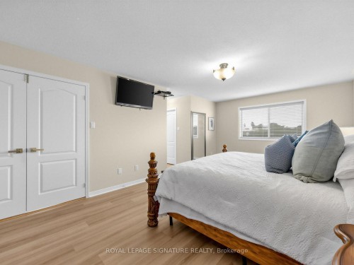 74 Styles Crescent, Ajax, ON - Indoor Photo Showing Bedroom