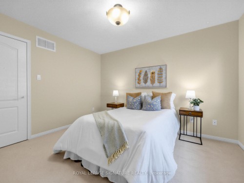 74 Styles Crescent, Ajax, ON - Indoor Photo Showing Bedroom
