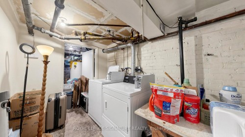 132 Marion Street, Toronto, ON - Indoor Photo Showing Laundry Room