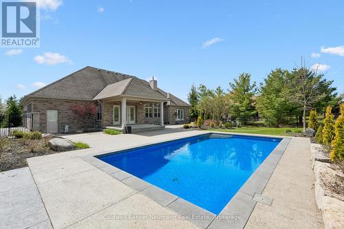 23 Old Ruby Lane, Puslinch, ON - Outdoor With In Ground Pool