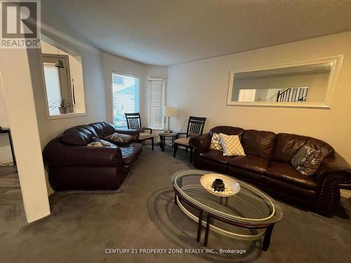 3242 Tortola Court, Mississauga, ON - Indoor Photo Showing Living Room