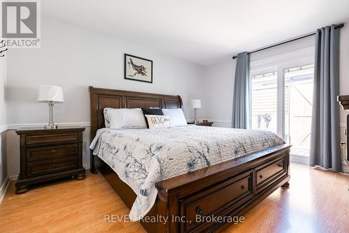 Bedroom - 9 Amberwood Court, St. Catharines (Lakeport), ON - Indoor Photo Showing Bedroom
