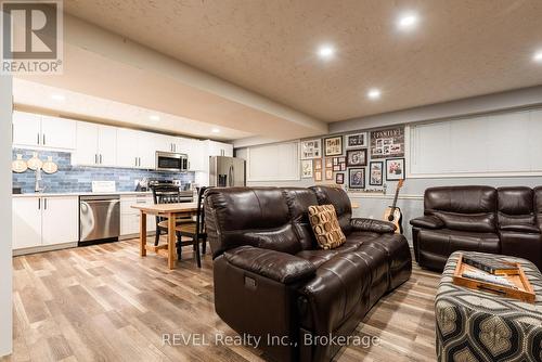 Lower level family room. - 9 Amberwood Court, St. Catharines (Lakeport), ON - Indoor