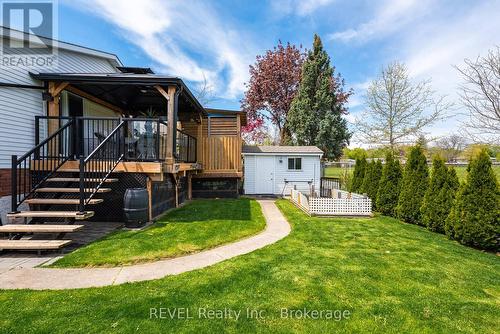 Backyard view. - 9 Amberwood Court, St. Catharines (Lakeport), ON - Outdoor
