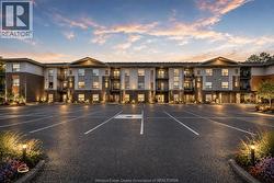 5840 Newman BOULEVARD Unit# 306 Lasalle, ON N9J 0E3