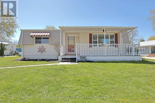 101 SHANNON BOULEVARD  South Huron (Stephen), ON N0M 1T0