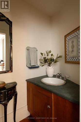 1198 Tiny Beaches Road N, Tiny, ON - Indoor Photo Showing Bathroom