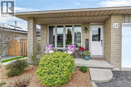 135 Independence Drive, Hamilton, ON - Outdoor