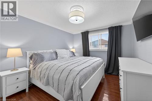 135 Independence Drive, Hamilton, ON - Indoor Photo Showing Bedroom