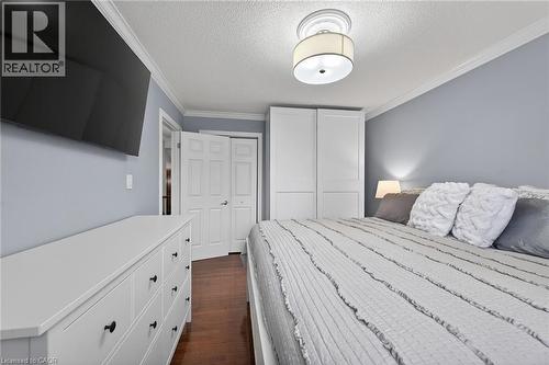 135 Independence Drive, Hamilton, ON - Indoor Photo Showing Bedroom
