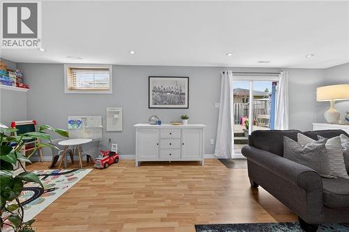135 Independence Drive, Hamilton, ON - Indoor