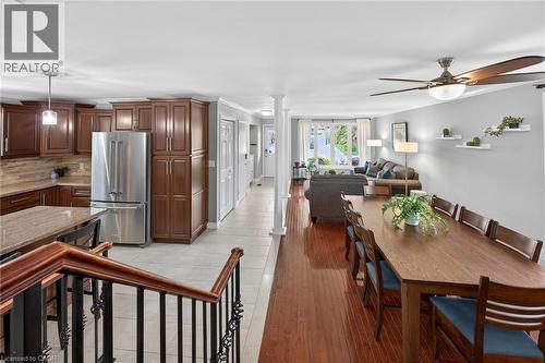 135 Independence Drive, Hamilton, ON - Indoor Photo Showing Dining Room