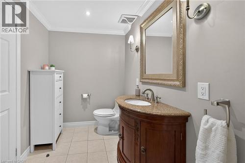 135 Independence Drive, Hamilton, ON - Indoor Photo Showing Bathroom