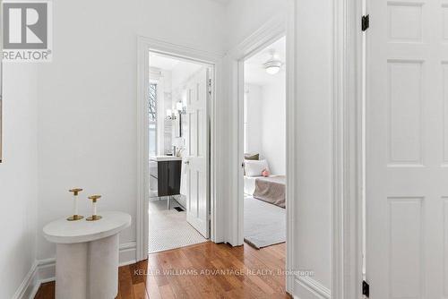 5 Mark Street, Toronto, ON - Indoor Photo Showing Other Room