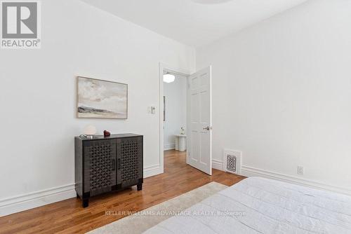 5 Mark Street, Toronto, ON - Indoor Photo Showing Bedroom