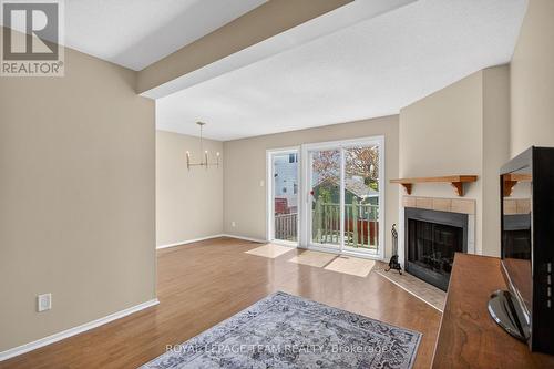 39 Saxton Private, Ottawa, ON - Indoor With Fireplace